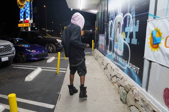 LA IS NOT SAFE — photo 56