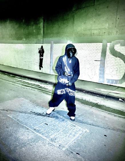 LA IS NOT SAFE — photo 212